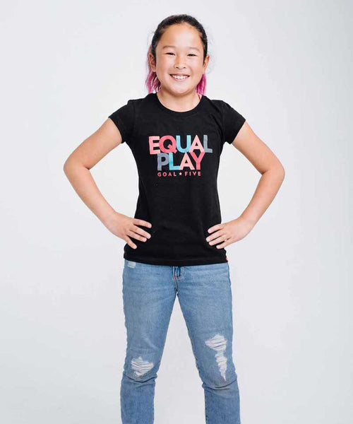 Camiseta Negra de Niña Equal Play